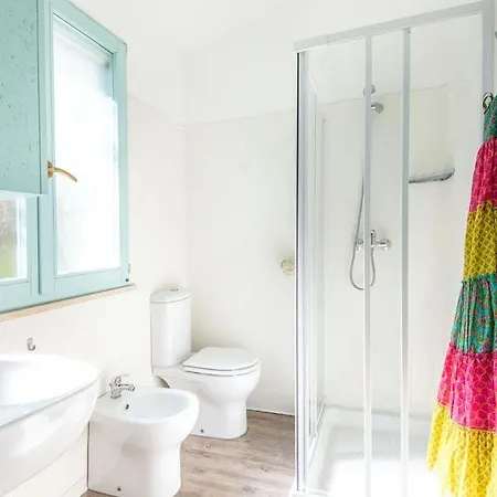 Isa-appartament Charme, 4 Beds, Air Conditioning And Private Outdoor Area In Village With 6 Swimming-pools, Only 1 Km From The Hotel apartamentowy *